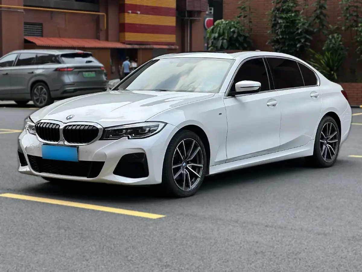 2021 BMW 3 Series 2.0T 156HP L4 8AT