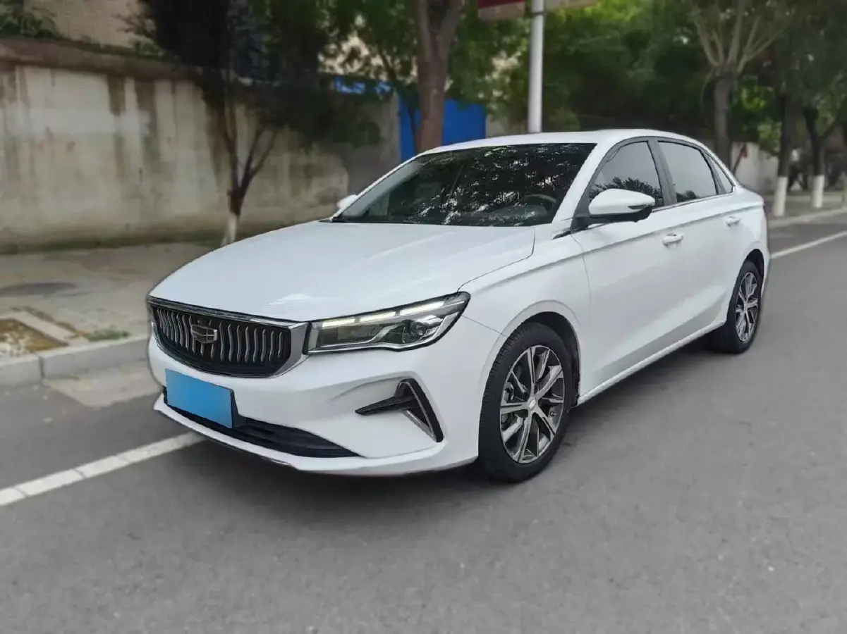 2022 Geely Emgrand L 1.4T 141HP L4 CVT