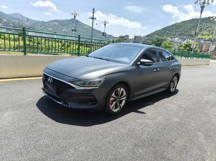 2019 Hyundai La Festa 1.6T 204HP L4 7DCT