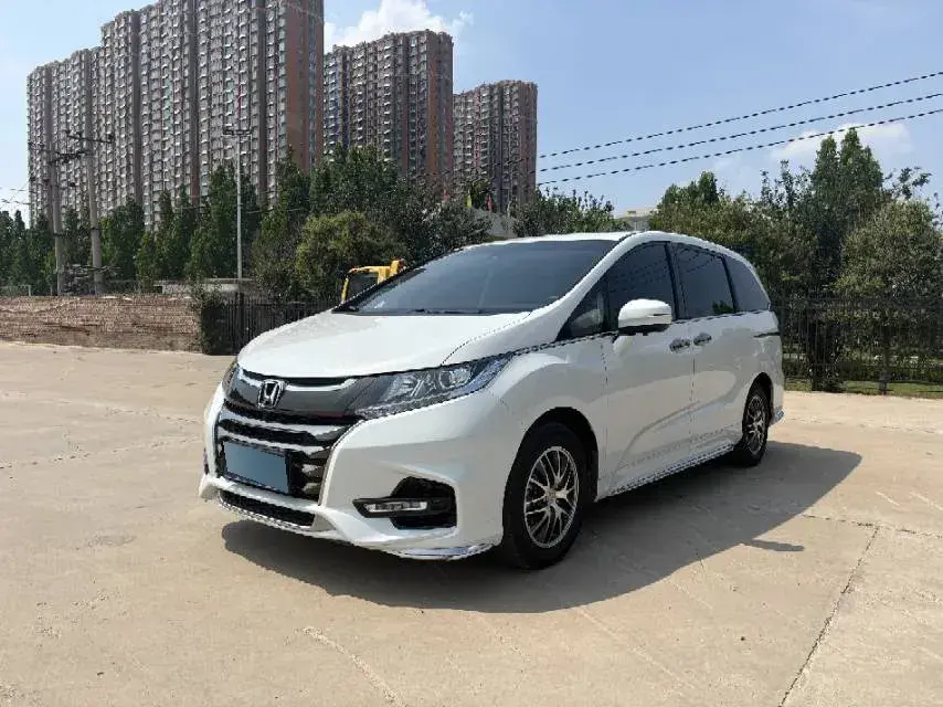 2021 Honda Odyssey 2.0L 146HP L4 E-CVT Hybrid