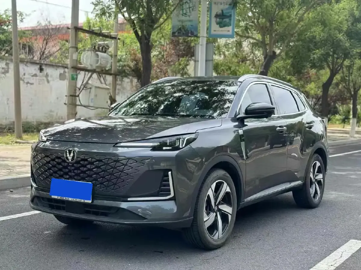 2023 ChangAn CS55 Plus 1.5T 188HP L4 7DCT