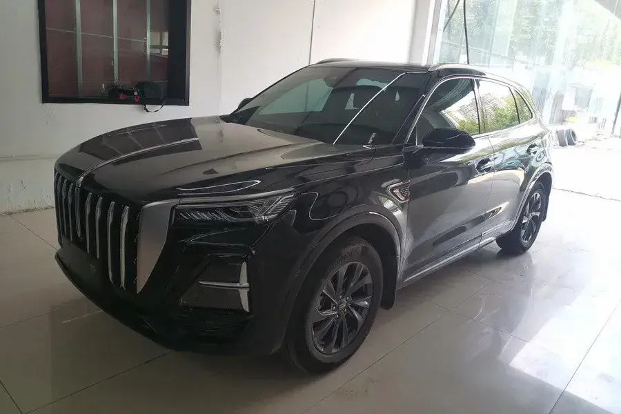 2023 HongQi HS5 2.0T 252HP L4 8AT