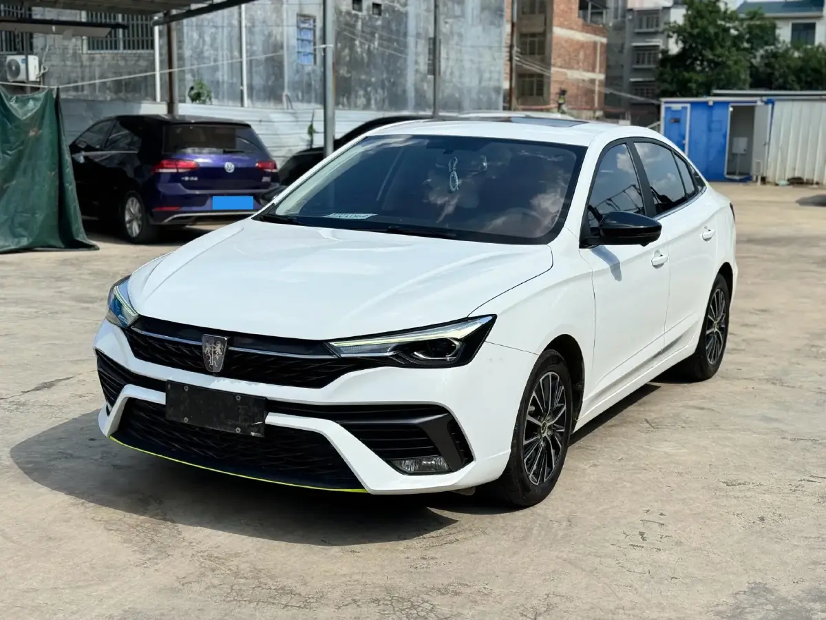 2021 Roewe i5 1.5L 120HP L4 CVT