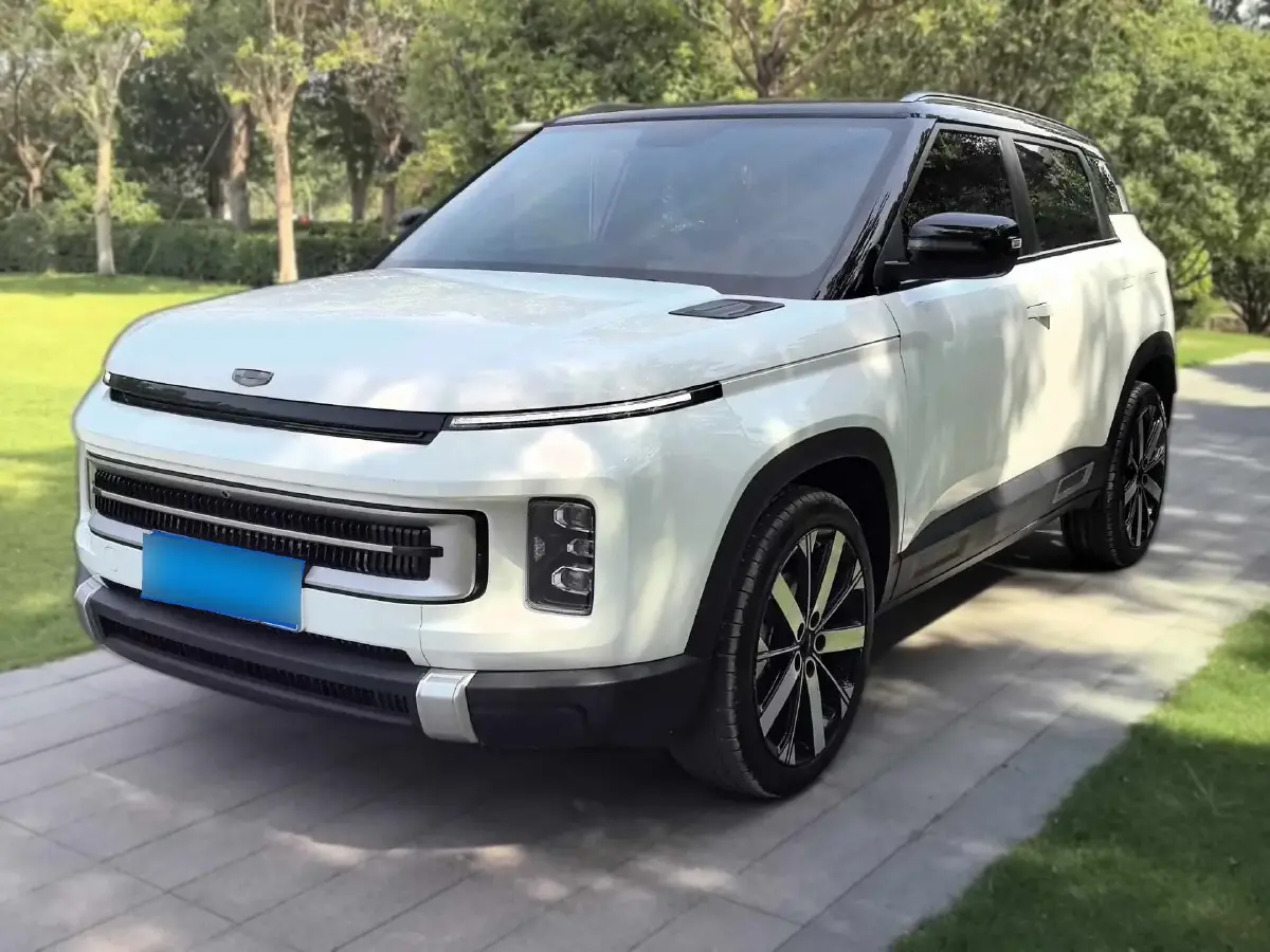 2023 Geely ICON 1.5T 181HP L4 7DCT