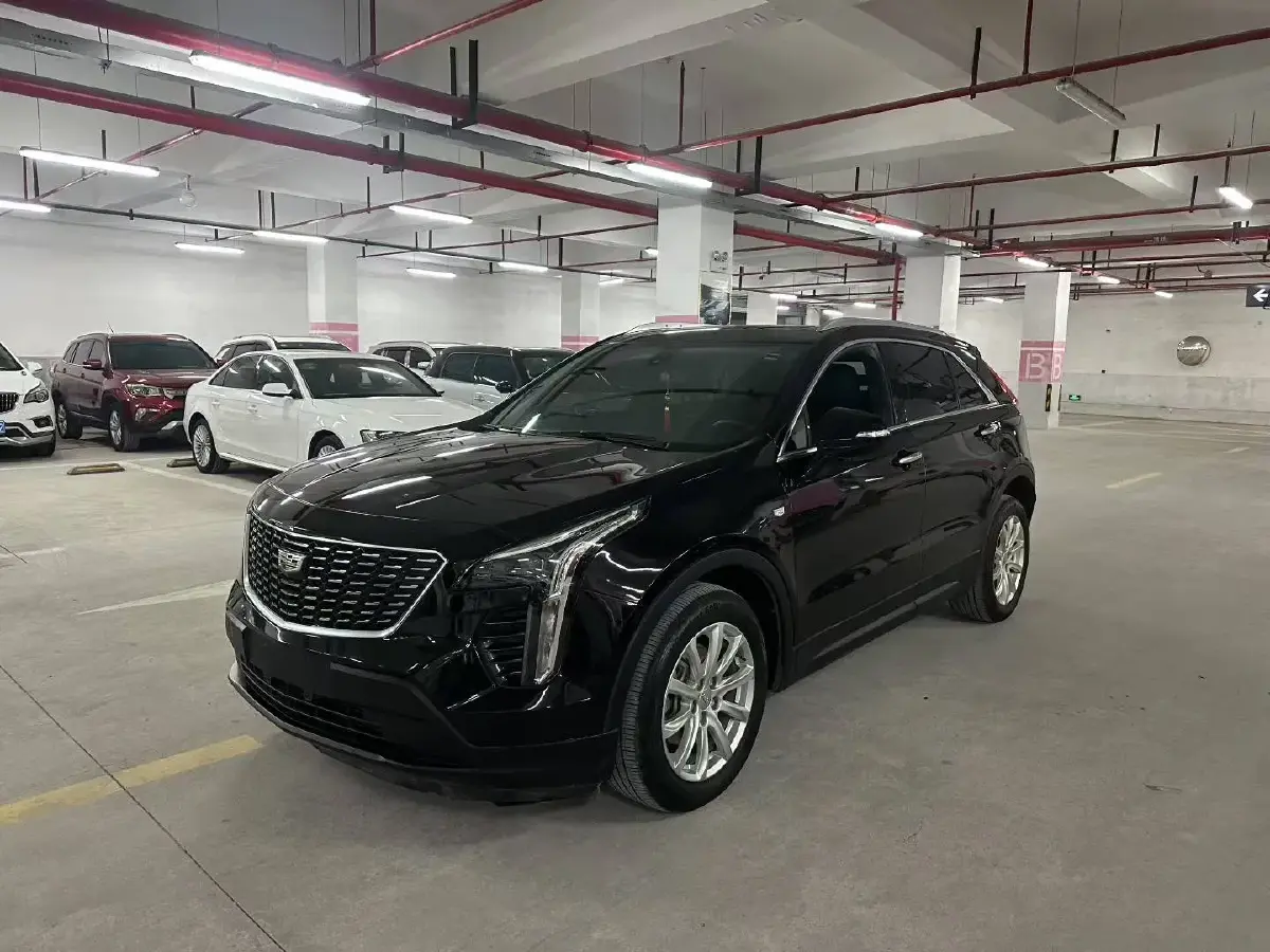 2020 Cadillac XT4 2.0T 237HP L4 9AT