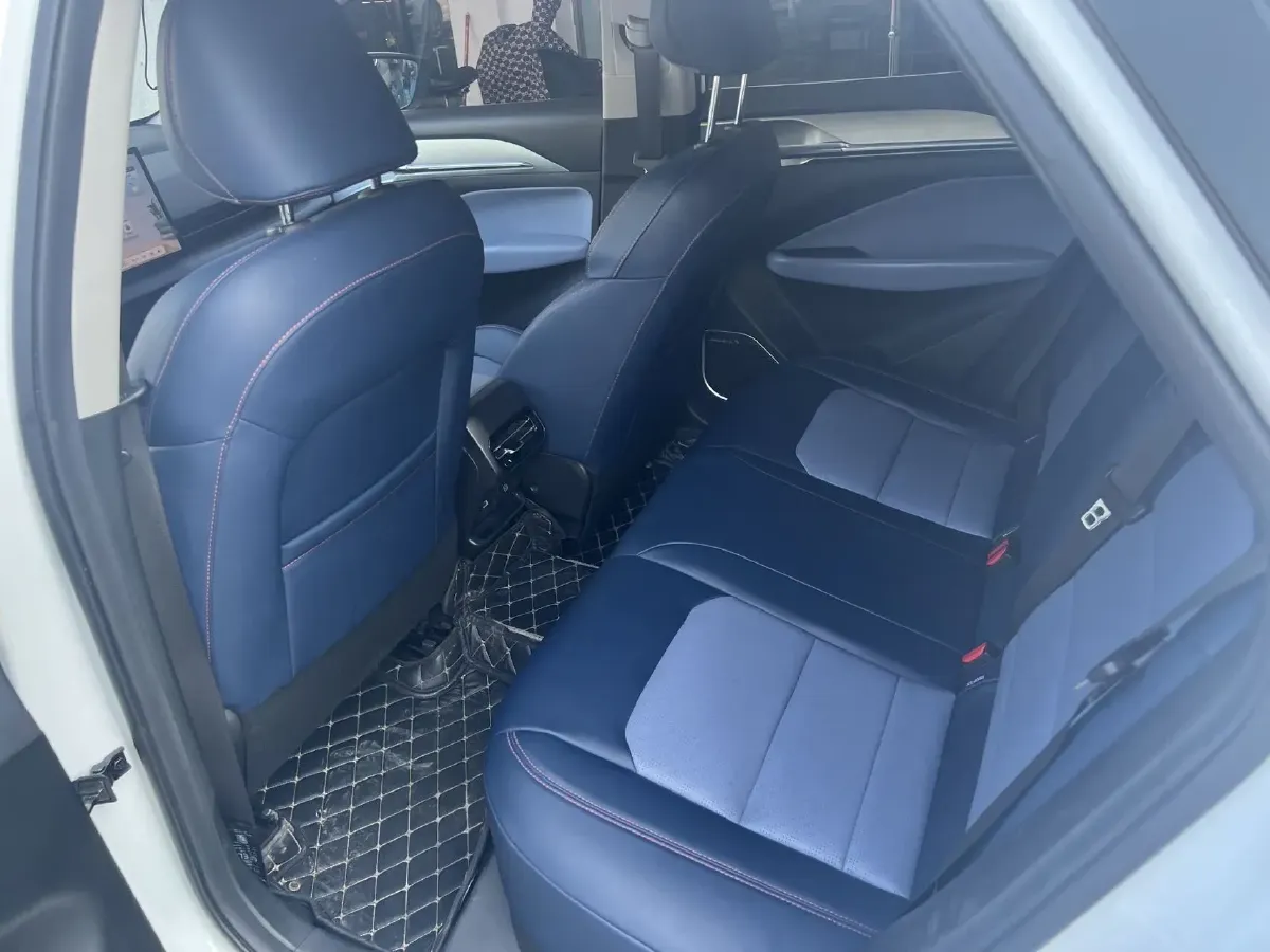 2022 Geometry M6 BEV 53KWH,autocango,china used car exporter,china ev exporter,chinese used car exporter,chinese used ev exporter