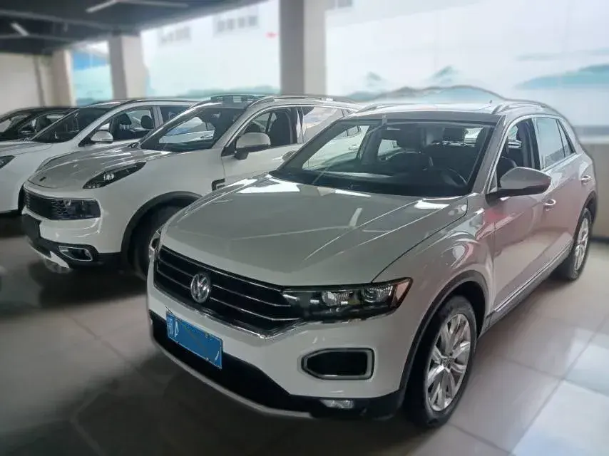 2020 Volkswagen T-Roc 1.4T 150HP L4 7DCT