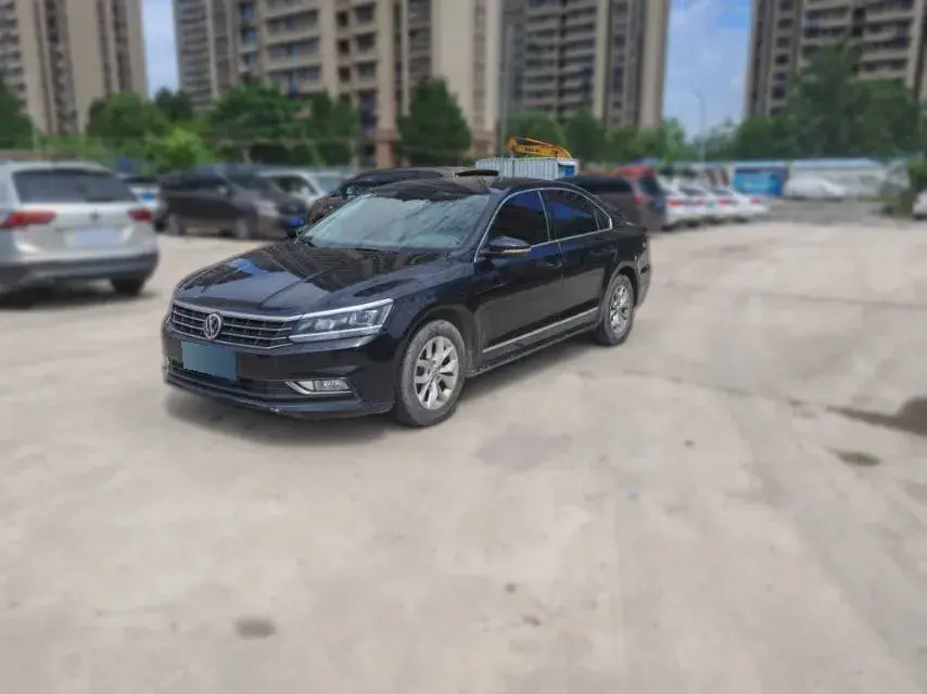 2017 Volkswagen Passat 1.8T 180HP L4 7DCT