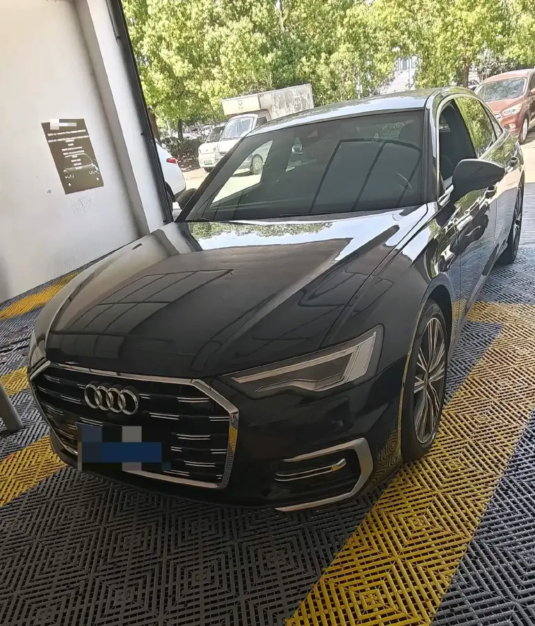 2023 Audi A6L 2.0T 245HP L4 7DCT