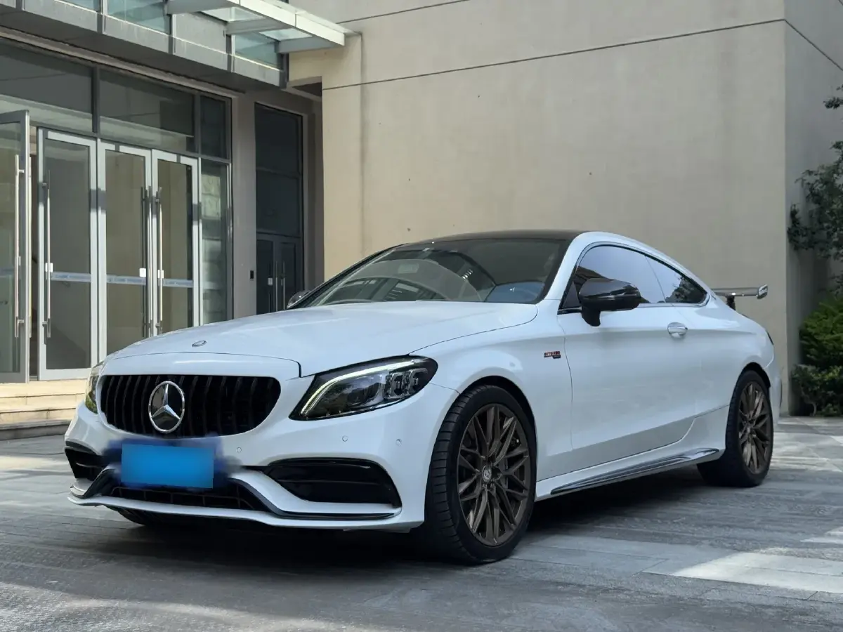 2019 Mercedes-Benz C AMG 3.0T 390HP V6 9AT