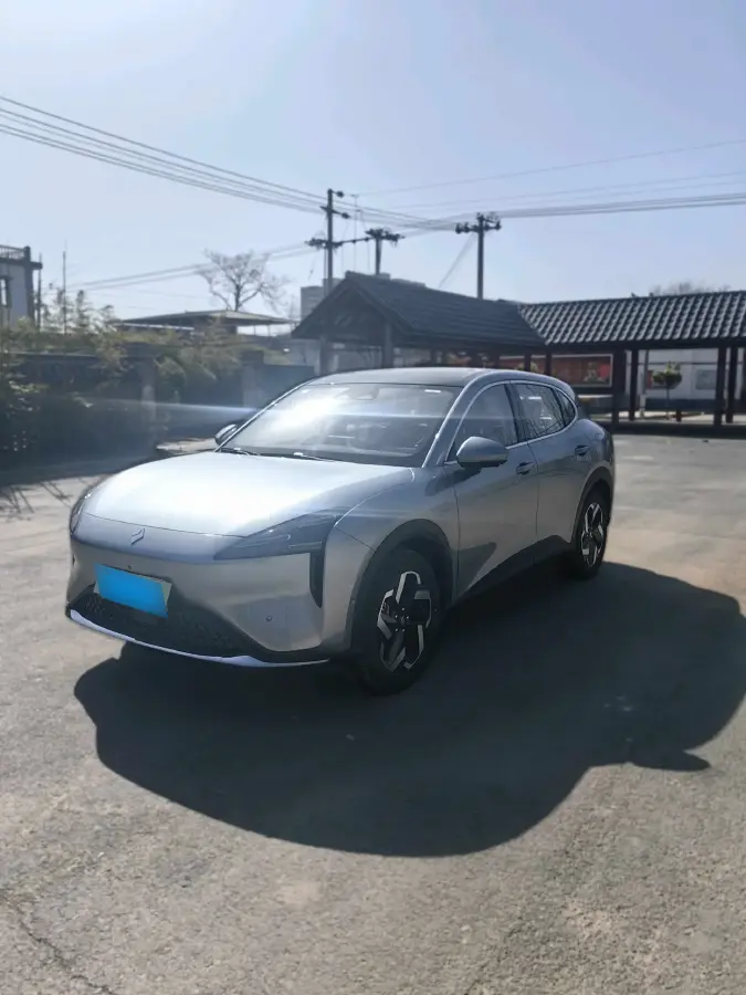 2024 BaoJun Cloud Sea BEV 69.2KWH