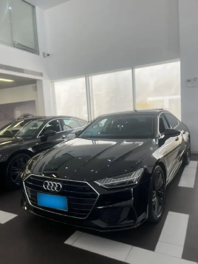2023 Audi A7 2.0T 265HP L4 7DCT