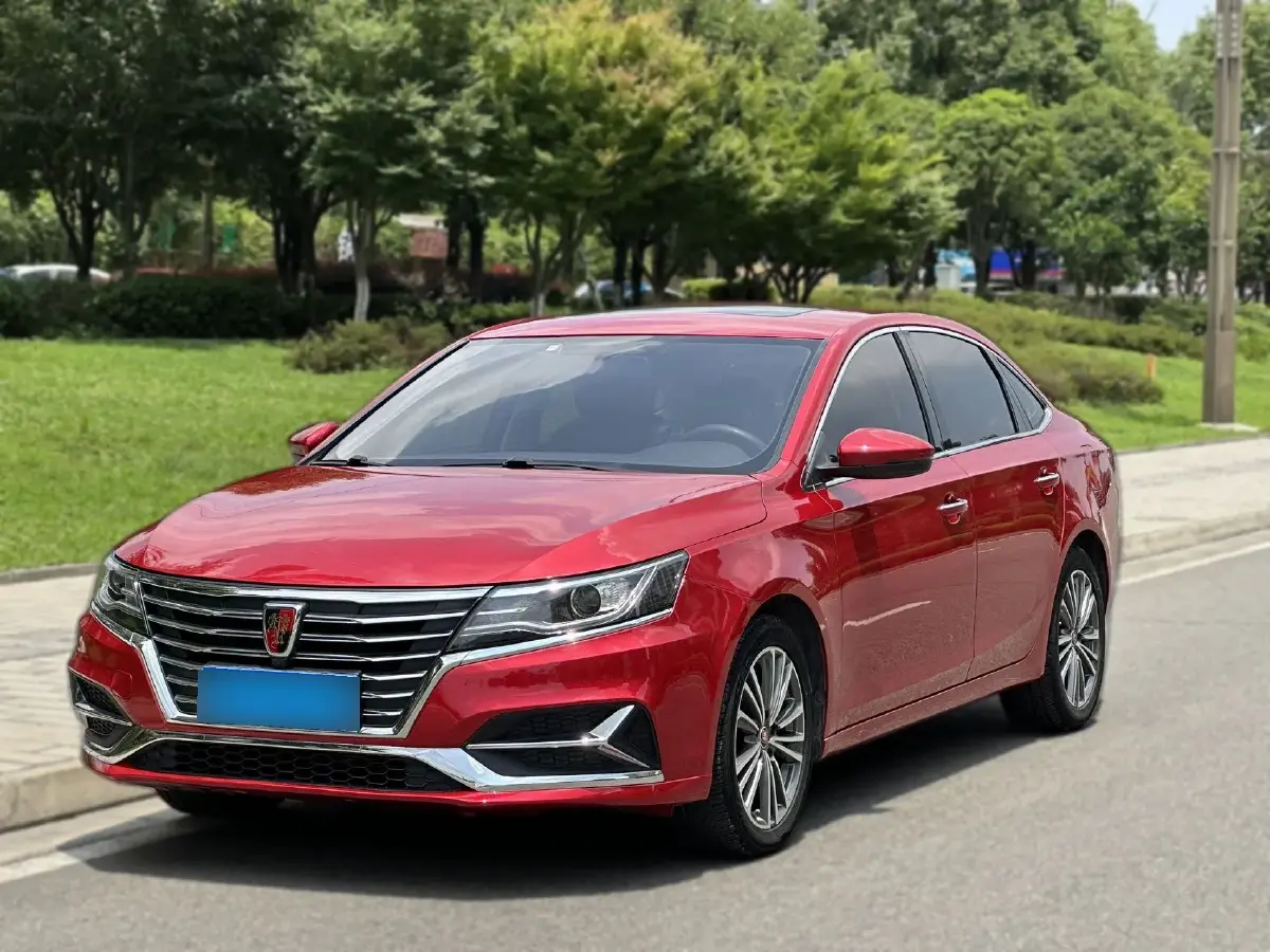 2020 Roewe i6 1.6L 125HP L4 5MT