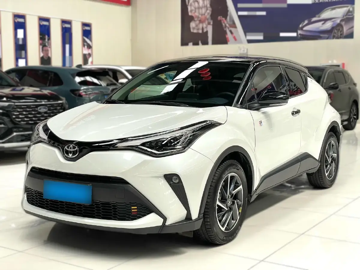 2021 Toyota C-HR 2.0L 171HP L4 CVT