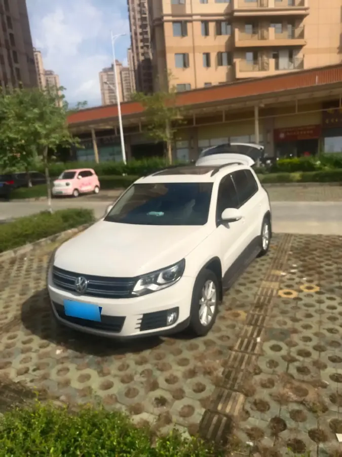 2017 Volkswagen Tiguan 1.8T 160HP L4 6AT