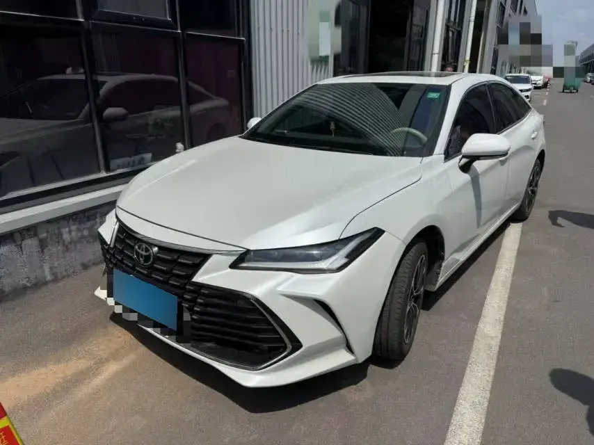 2022 Toyota Avalon 2.0L 178HP L4 CVT