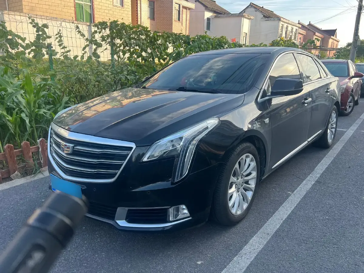 2018 Cadillac XTS 2.0T 269HP L4 6AT