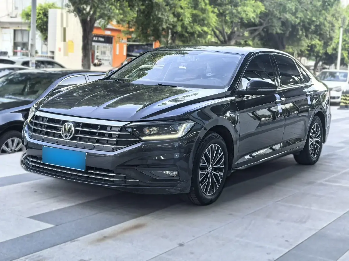 2020 Volkswagen Sagitar 1.4T 150HP L4 7DCT