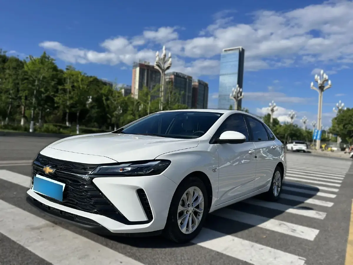 2023 Chevrolet Monza 1.5L 113HP L4 6DCT