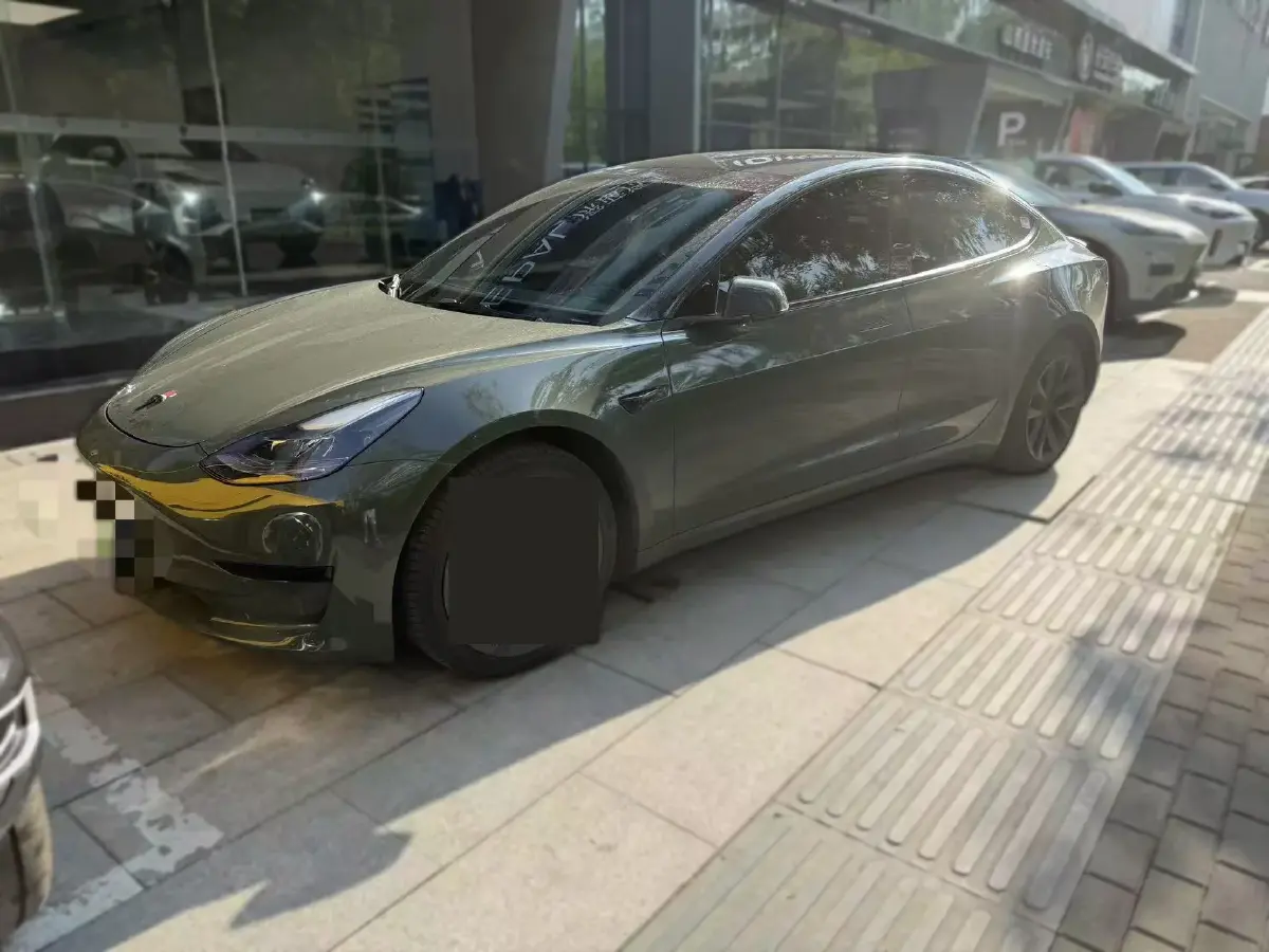 2022 Tesla Model 3 BEV 60KWH