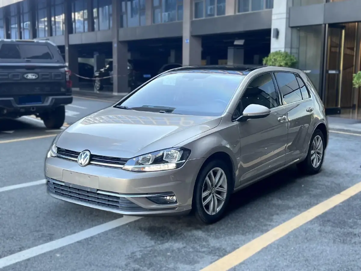 2019 Volkswagen Golf 1.4T 150HP L4 7DCT