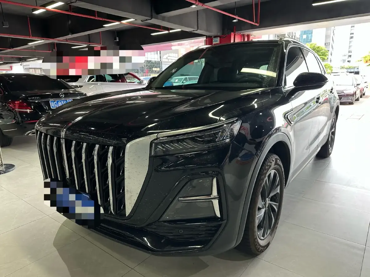 2025 HongQi HS5 2.0T 252HP L4 8AT