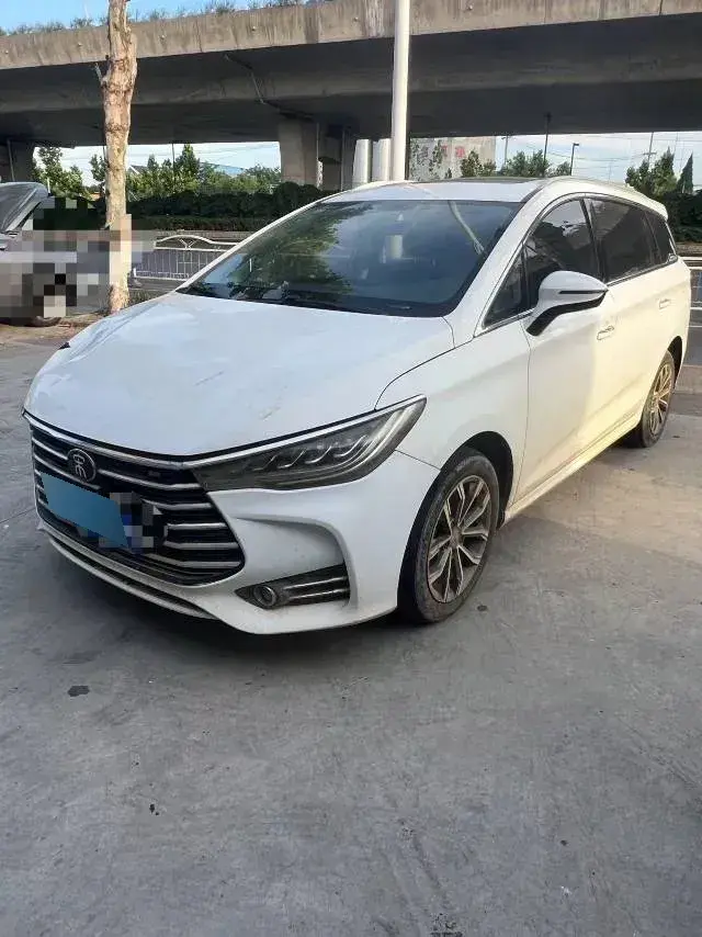 2019 BYD Song MAX 1.5T 160HP L4 6MT