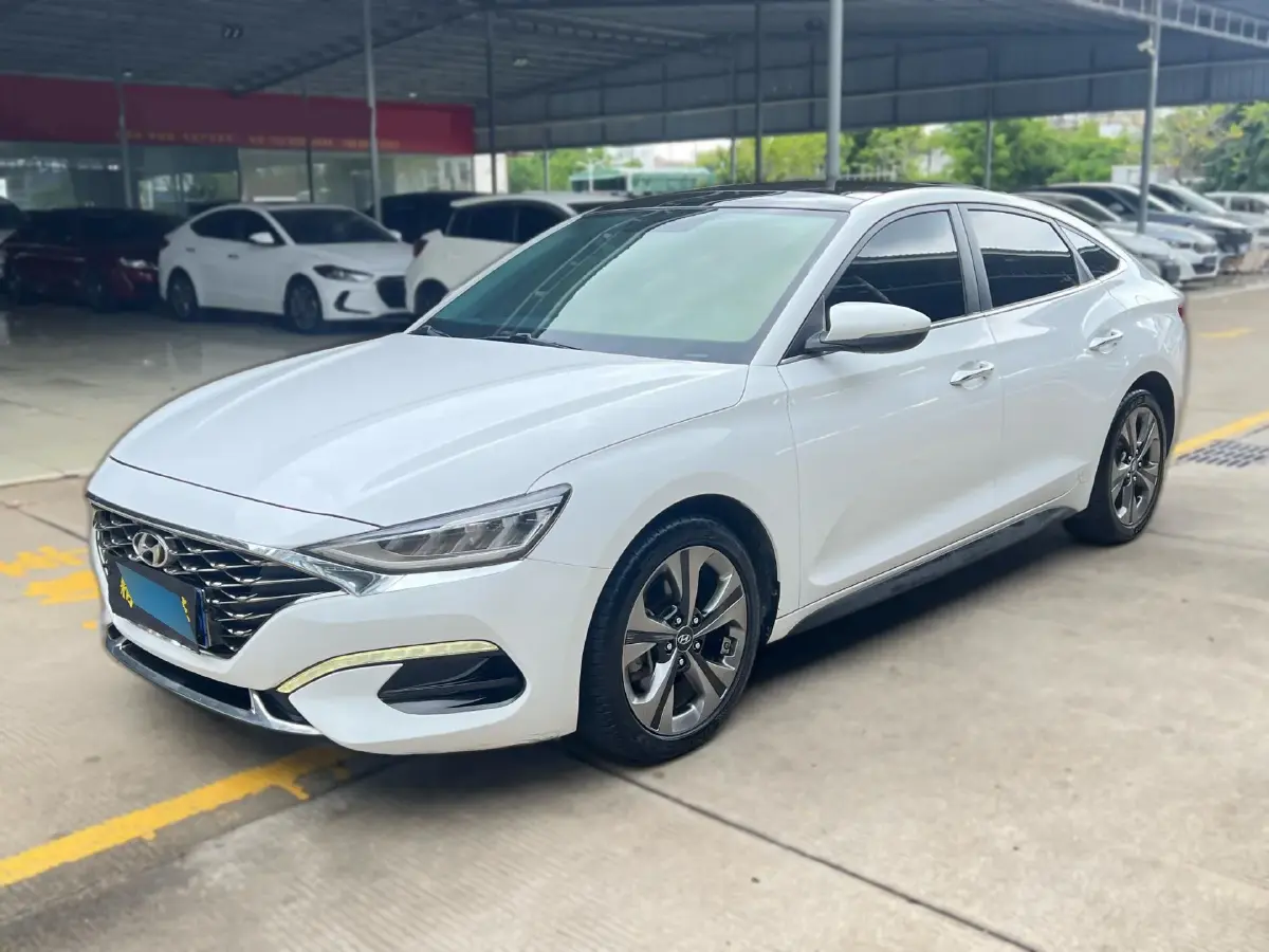 2019 Hyundai La Festa 1.6T 204HP L4 7DCT