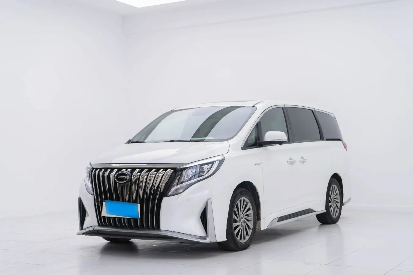 2021 GAC Trumpchi M8 2.0T 252HP L4 8AT