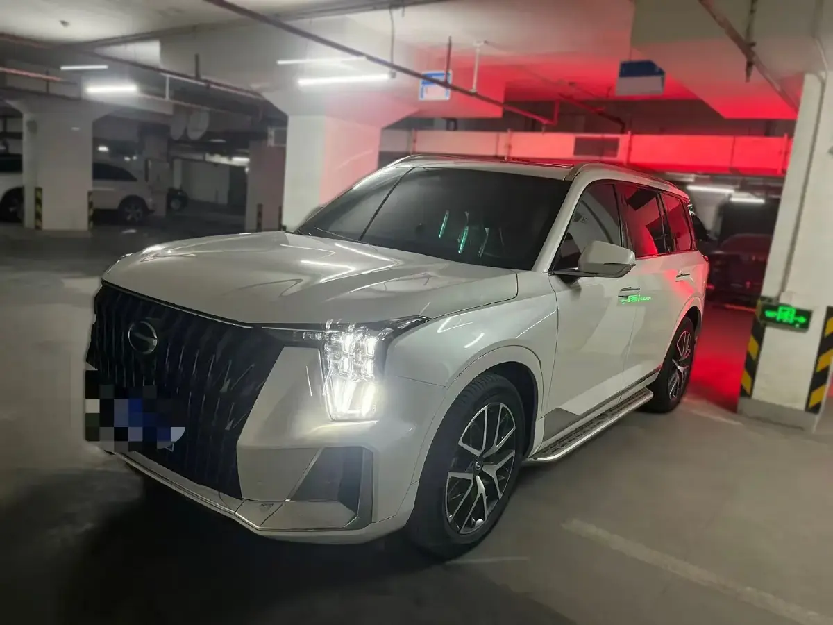 2022 GAC Trumpchi GS8 2.0T 190HP L4 E-CVT Hybrid