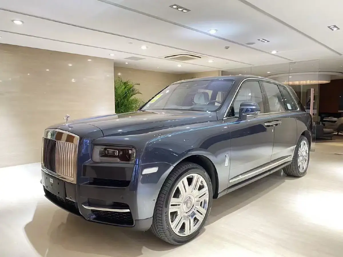 2018 Rolls-Royce Cullinan 6.7T 571HP V12 8AT