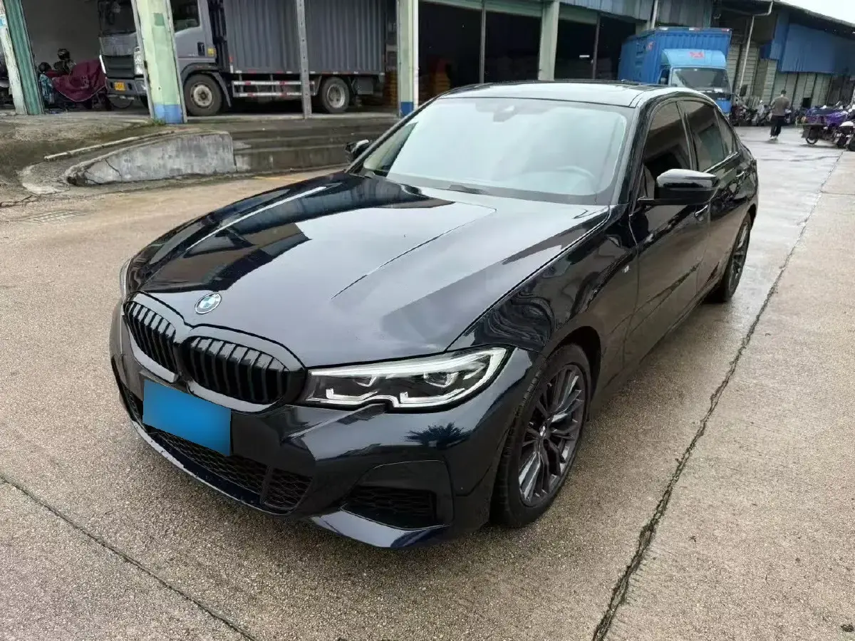 2021 BMW 3 Series 2.0T 184HP L4 8AT