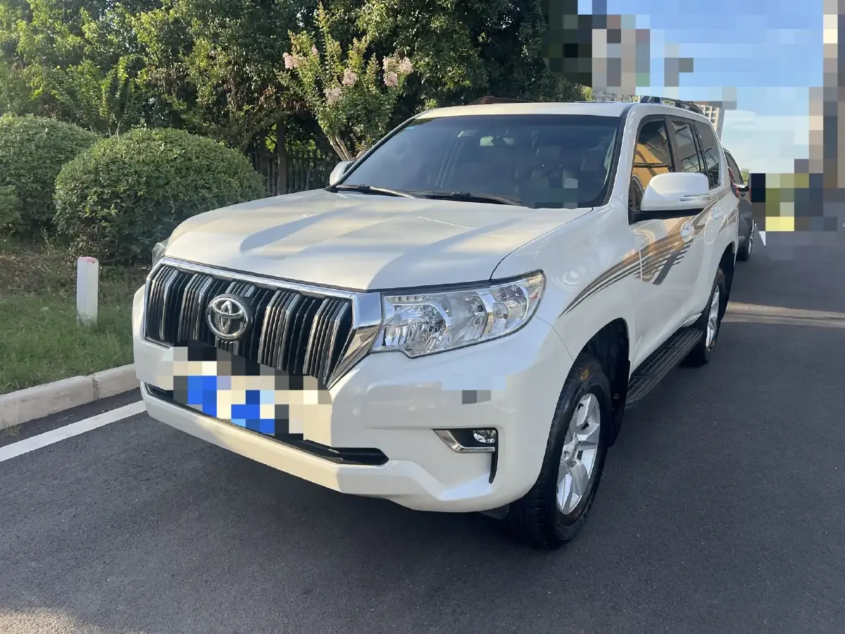 2015 Toyota Land Cruiser Prado 2.7L 159HP L4 5MT