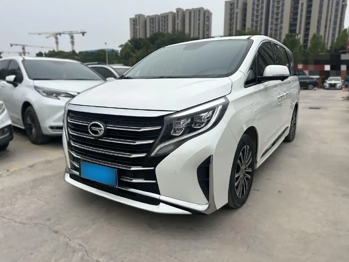 2021 GAC Trumpchi M8 2.0T 252HP L4 8AT