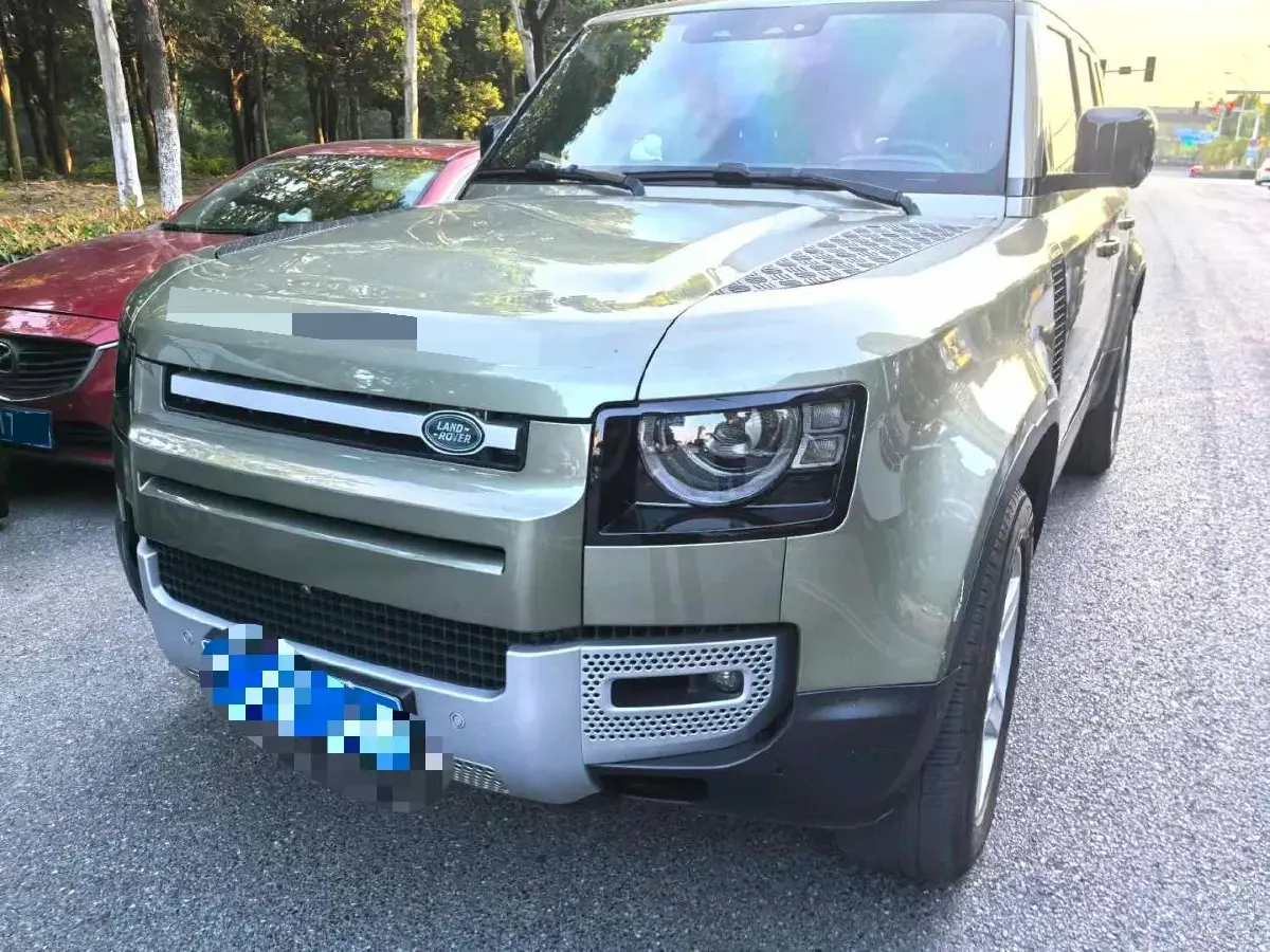 2020 Land Rover Defender 3.0T 400HP L6 8AT