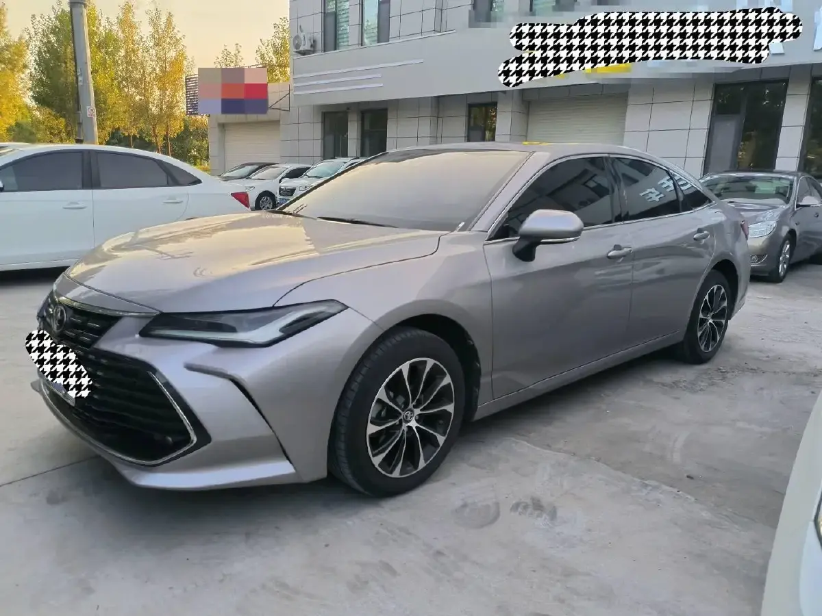2023 Toyota Avalon 2.0L 177HP L4 CVT