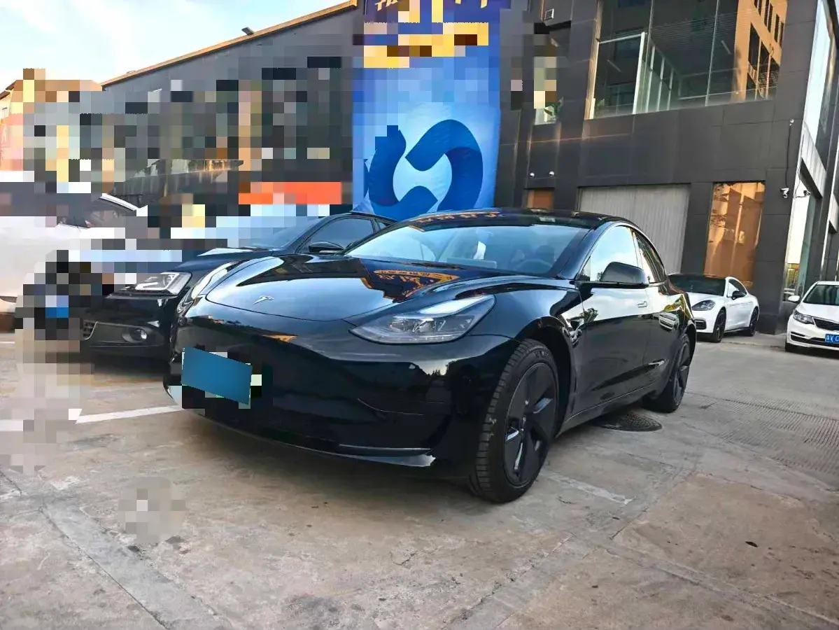2022 Tesla Model 3 BEV 60KWH