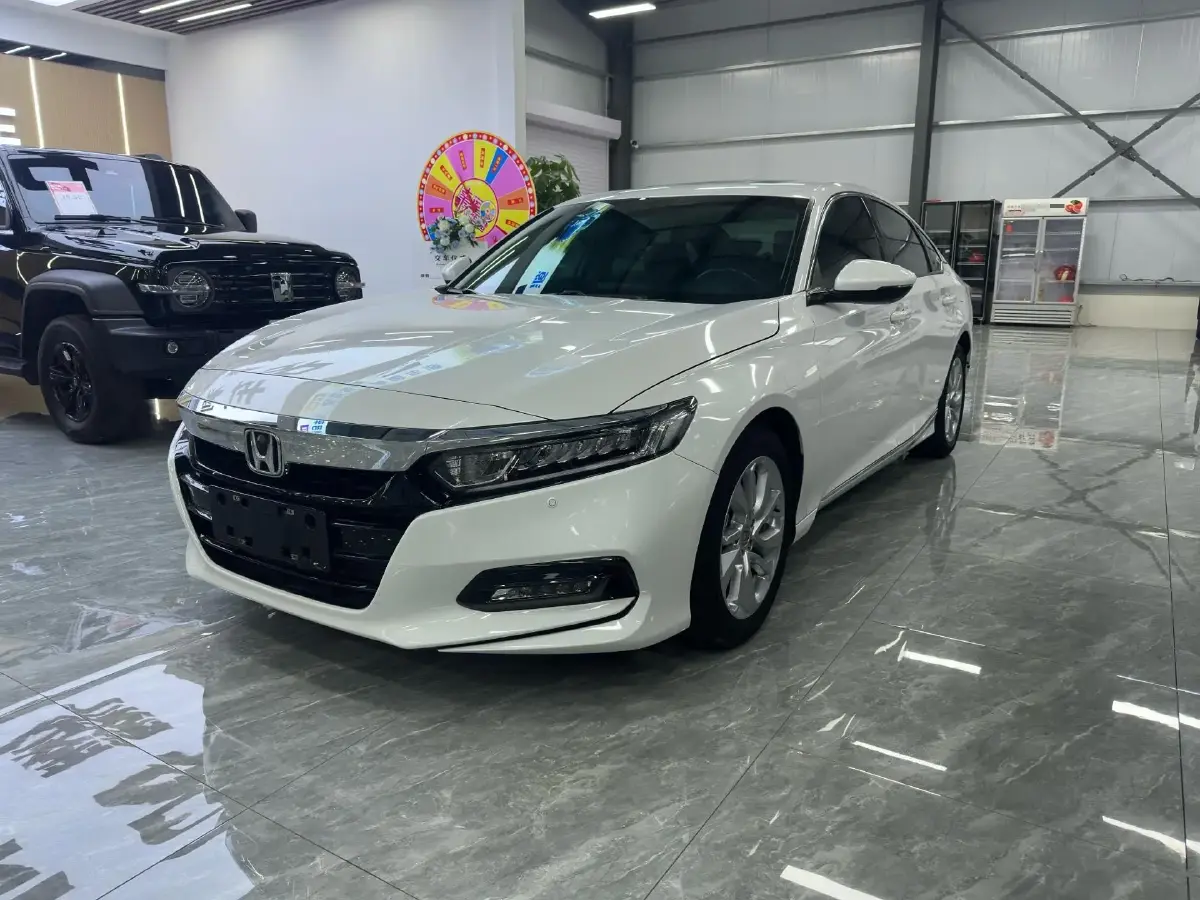 2018 Honda Accord 1.5T 194HP L4 CVT