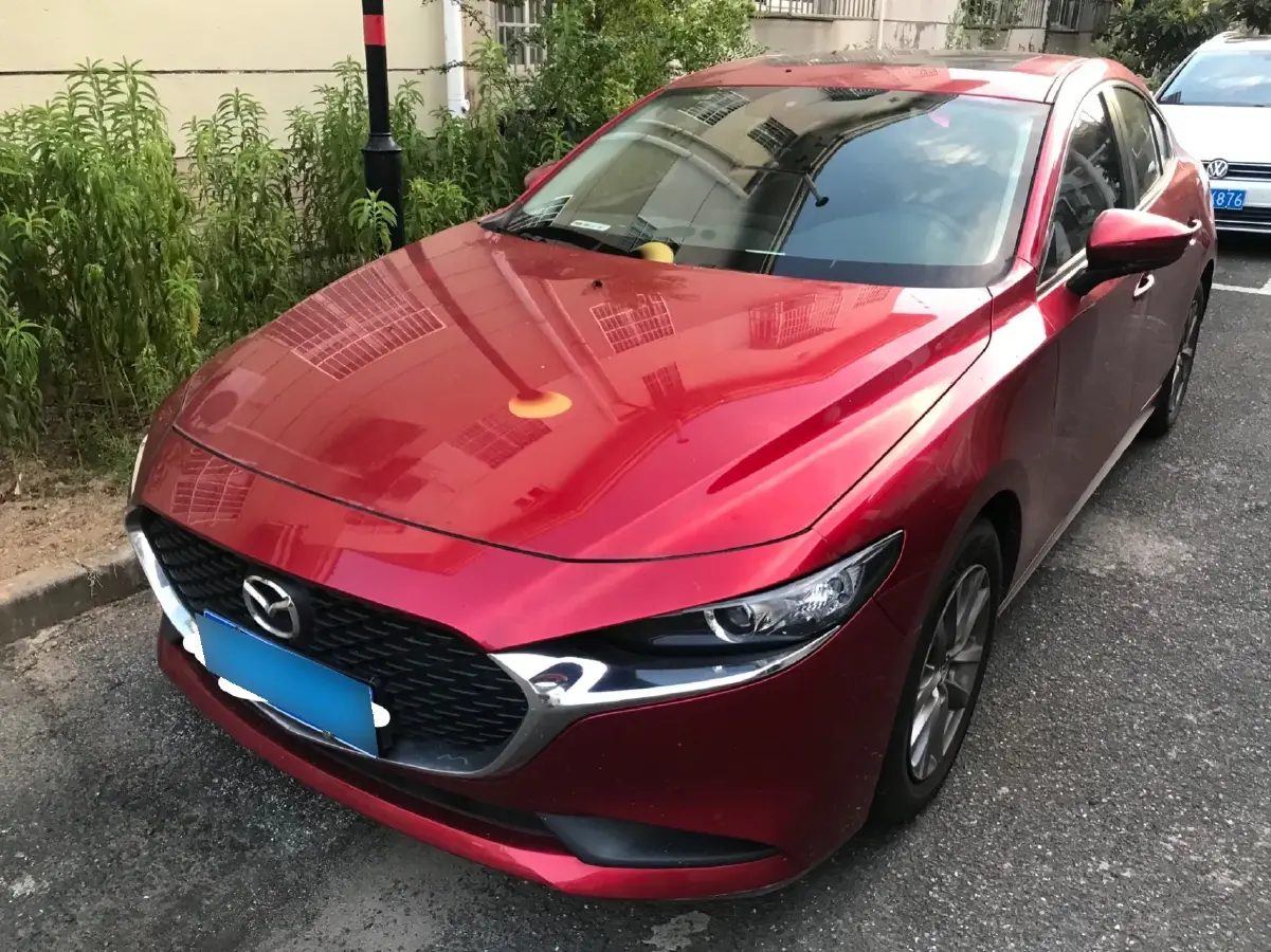2020 Mazda 3 Axela 1.5L 117HP L4 6AT