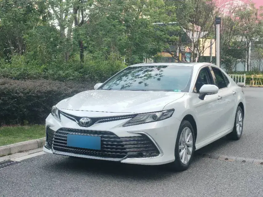2021 Toyota Camry 2.0L 178HP L4 CVT