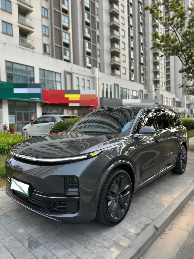 2022 Li L9 Range Extended 154HP REEV 42.6KWH