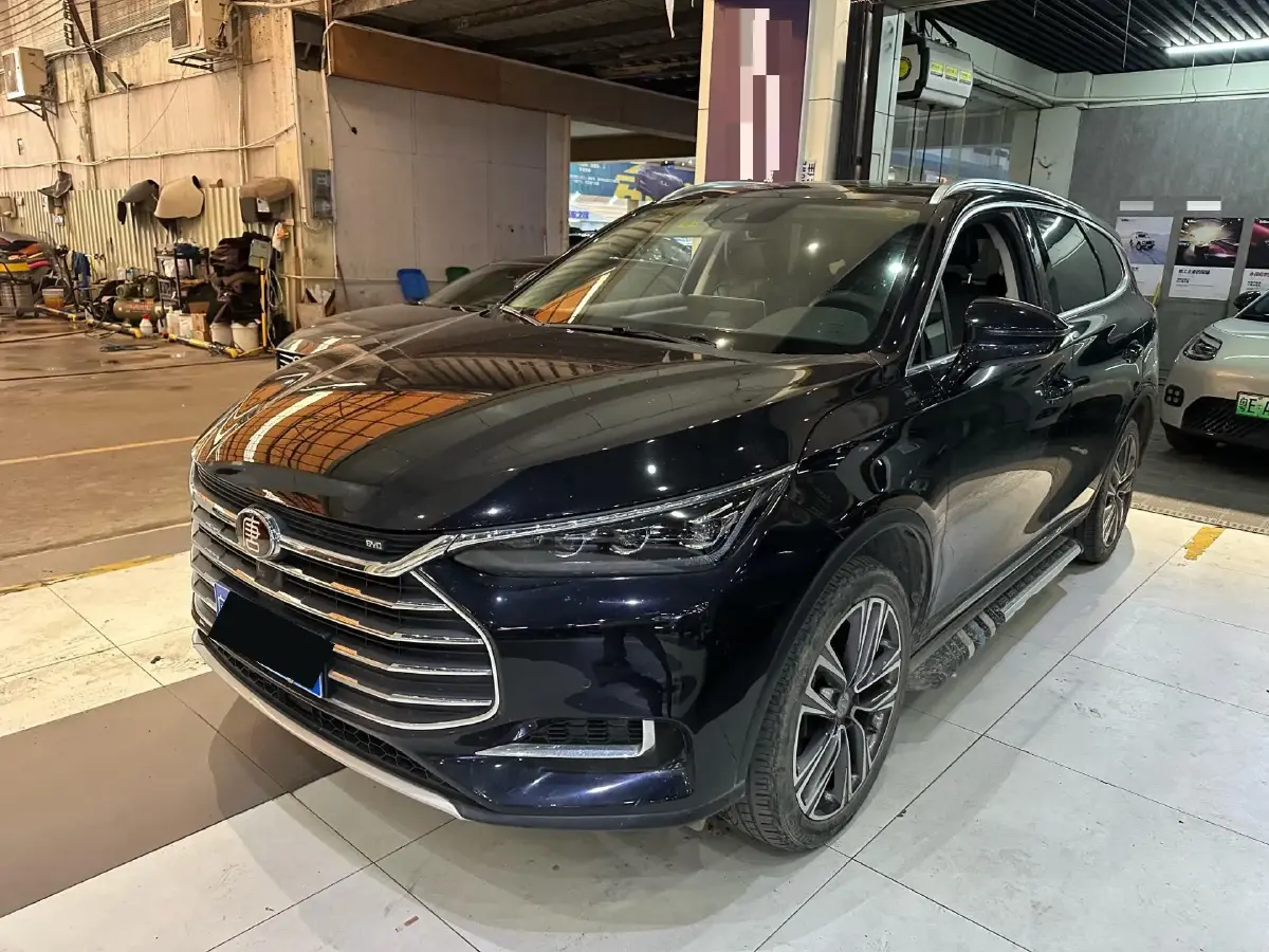 2018 BYD Tang 2.0T 205HP L4 6AT