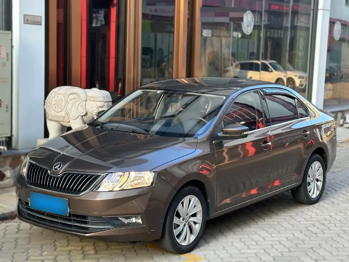 2018 Skoda Rapid 1.6L 110HP L4 6AT