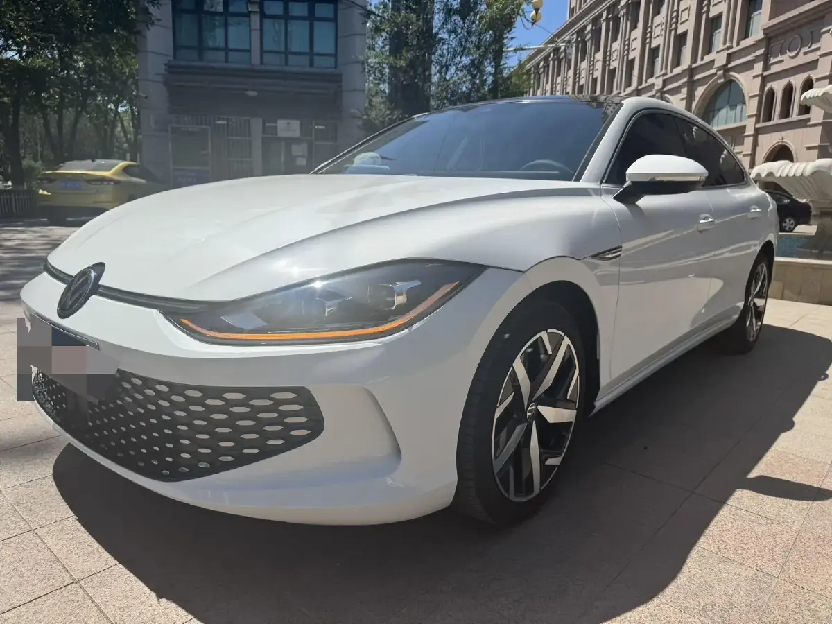 2022 Volkswagen Lamando 1.4T 150HP L4 7DCT