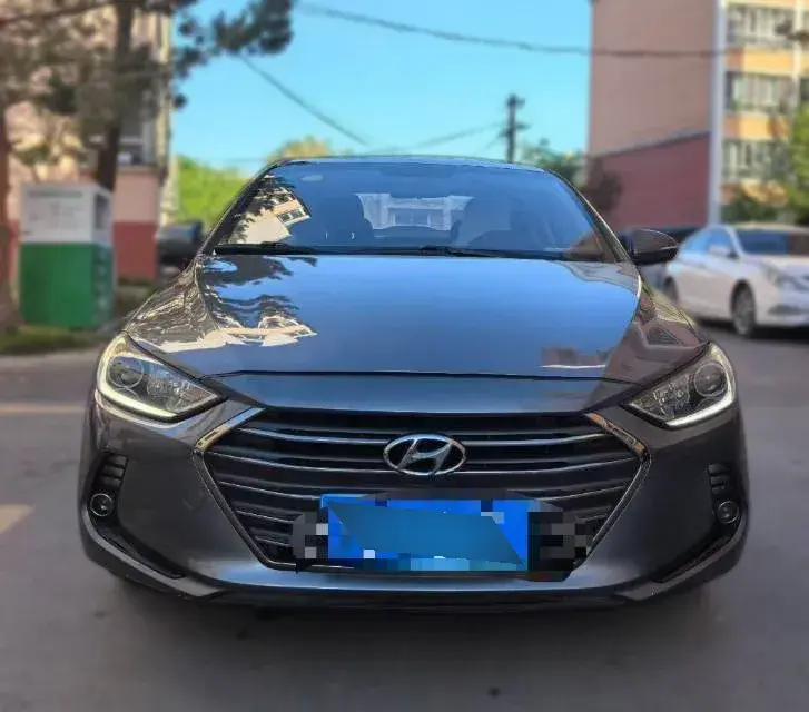 2018 Hyundai Elantra 1.4T 130HP L4 7DCT