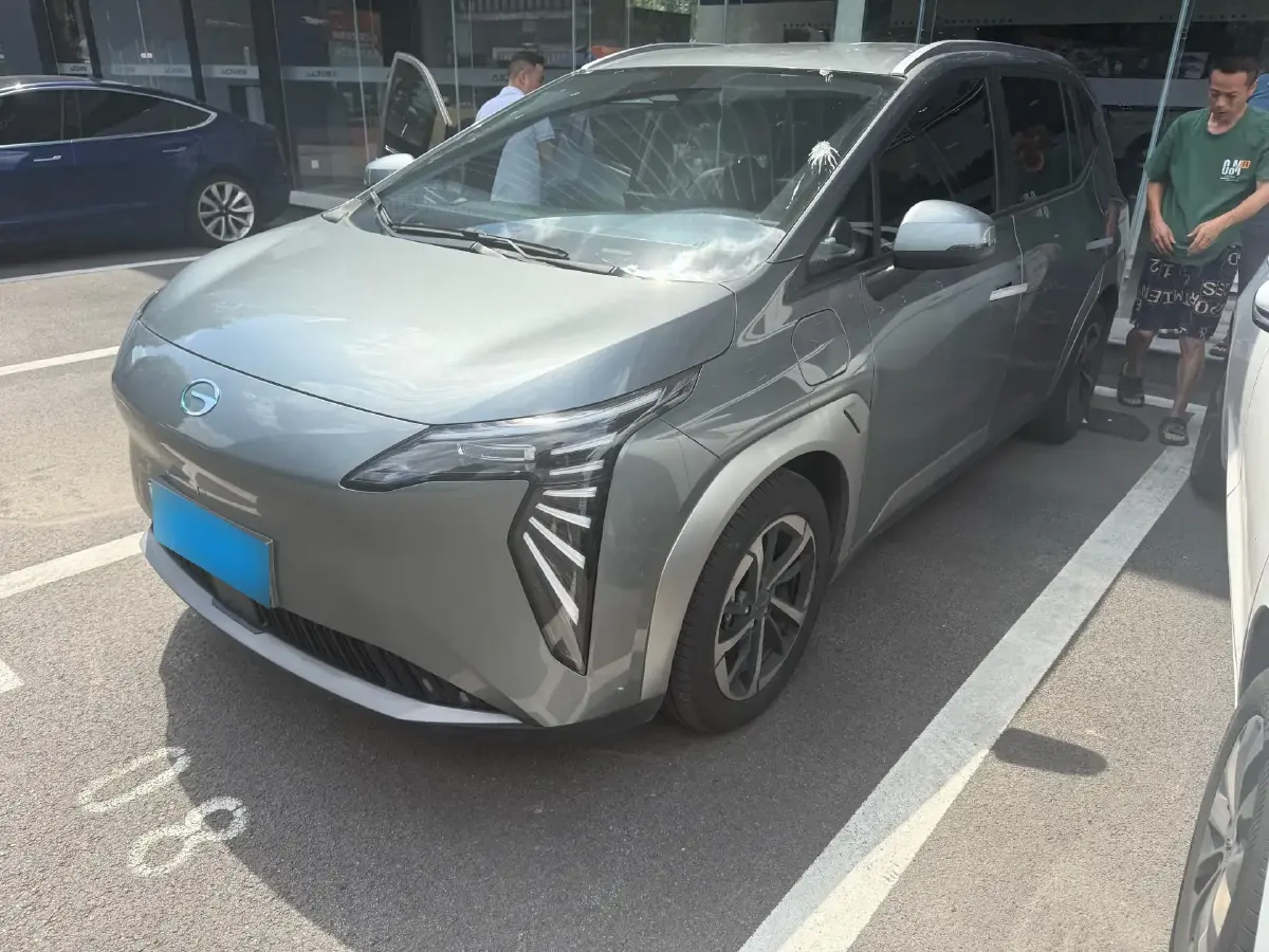 2025 Aion Y BEV 58.4KWH