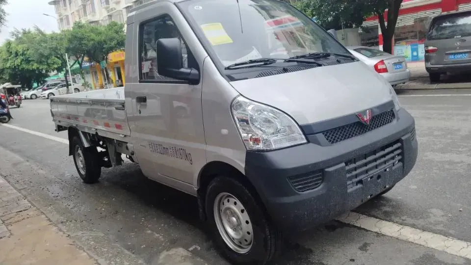 2023 WuLing RongGuang New Truck EV BEV 56.6KWH,autocango,china used car exporter,china ev exporter,chinese used car exporter,chinese used ev exporter