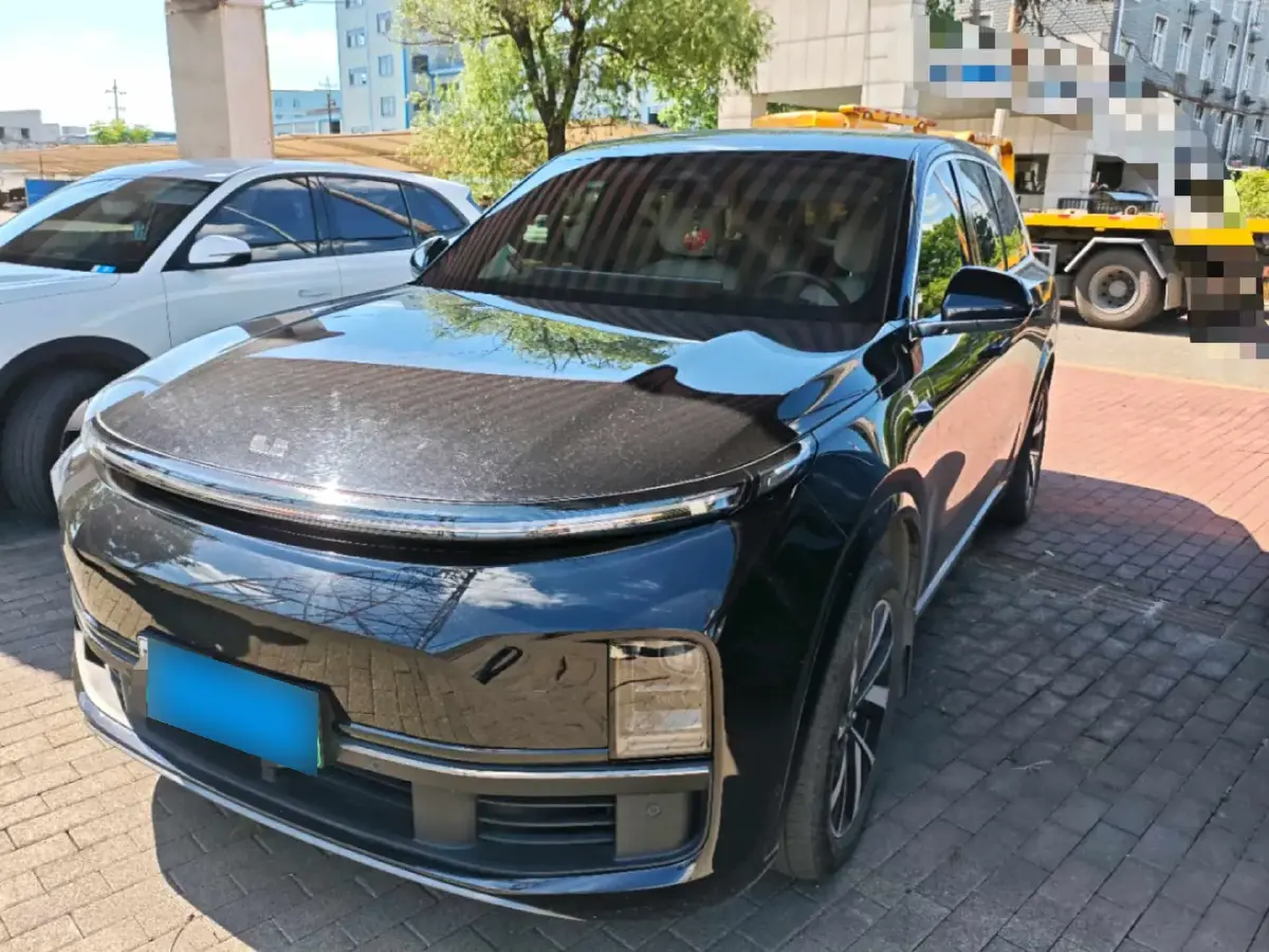 2023 Li L8 Range Extended 154HP REEV 40.9KWH