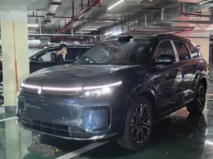 2024 HIMA AITO M7 1.5T 152HP L4 REEV 42KWH