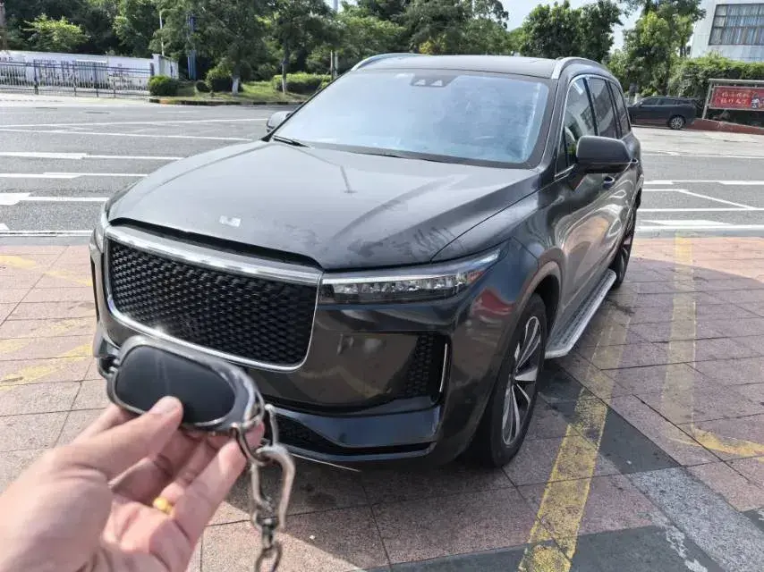 2020 Li ONE Range Extended 131HP REEV 40.5KWH